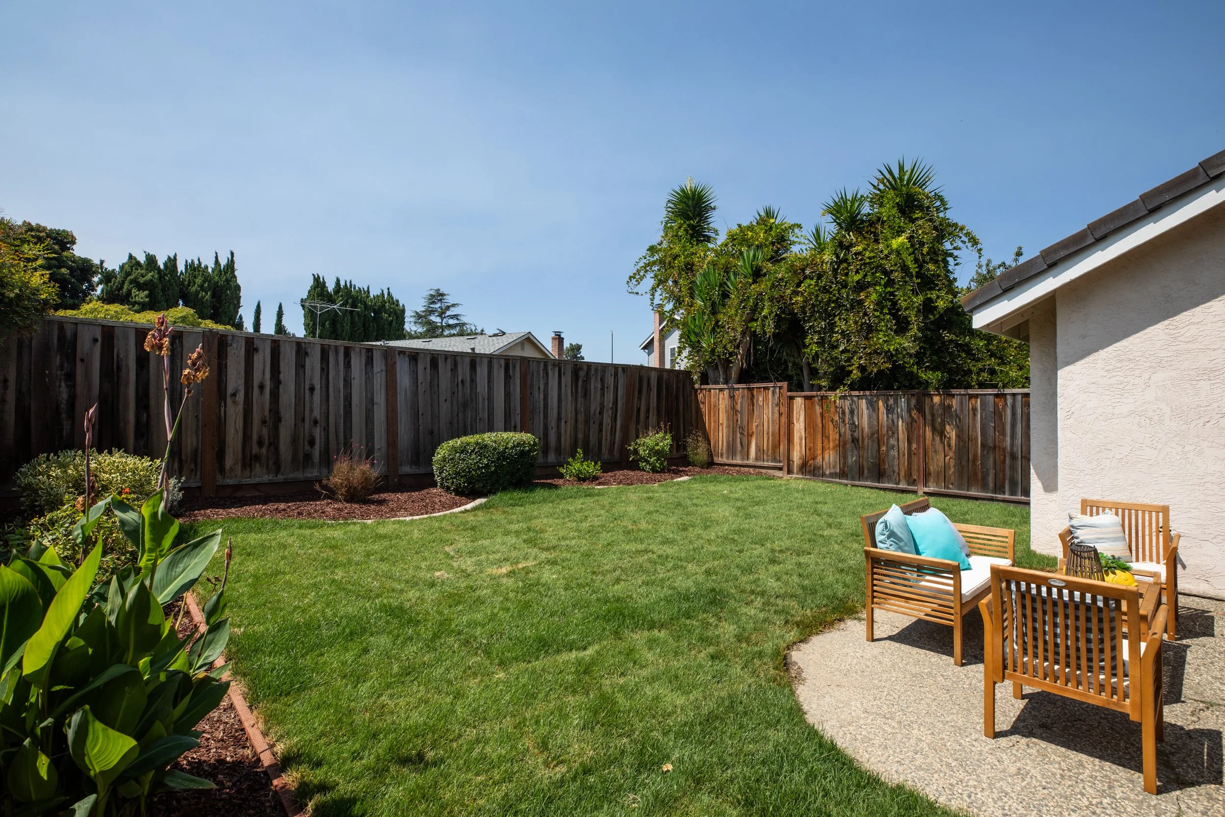 23-Barrington_Matt_Anello-5286-MLS.jpg