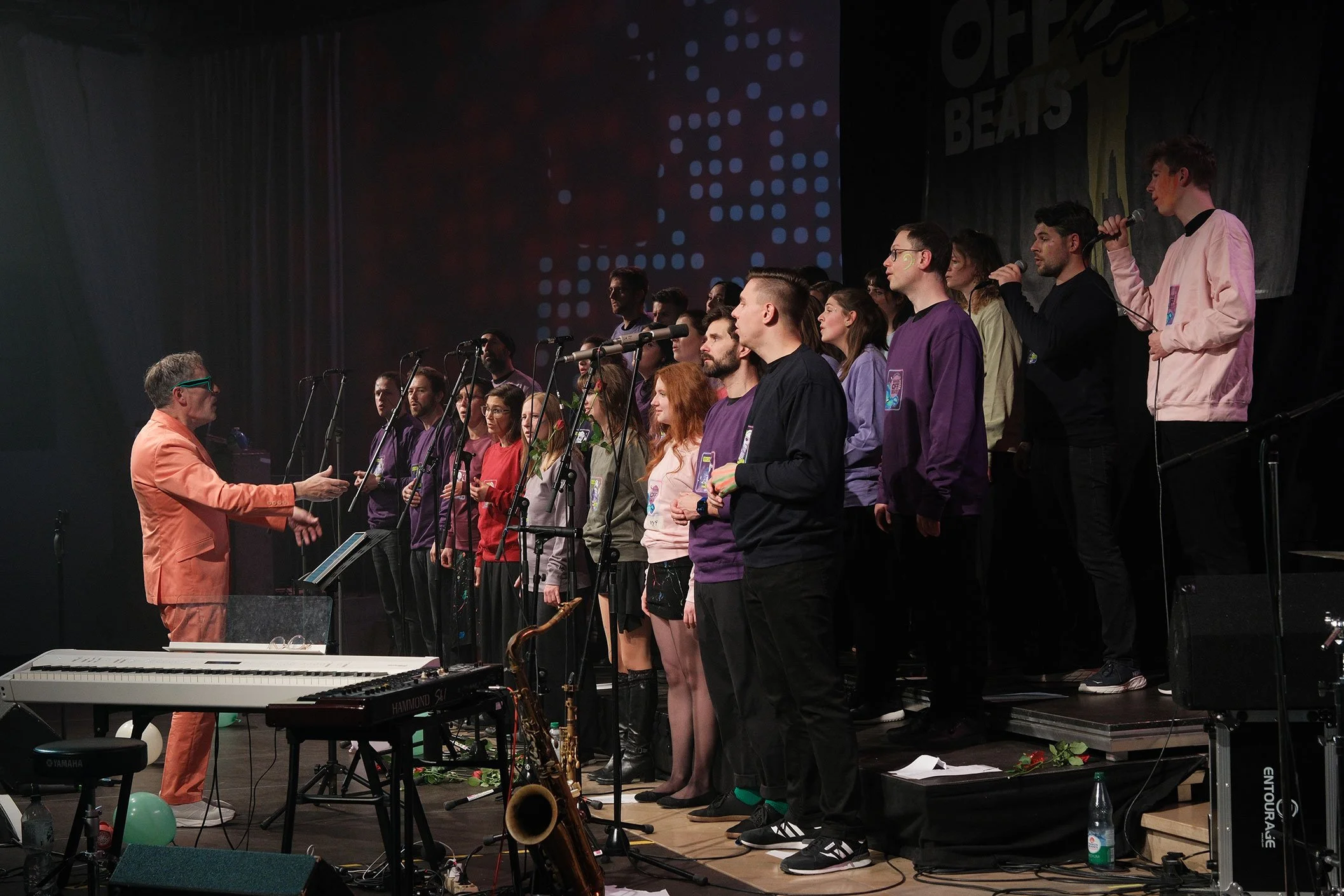 Jubilaeum_Singin_off_Beats_November_25_03124.jpg