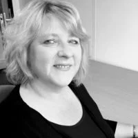 Karen Bolland