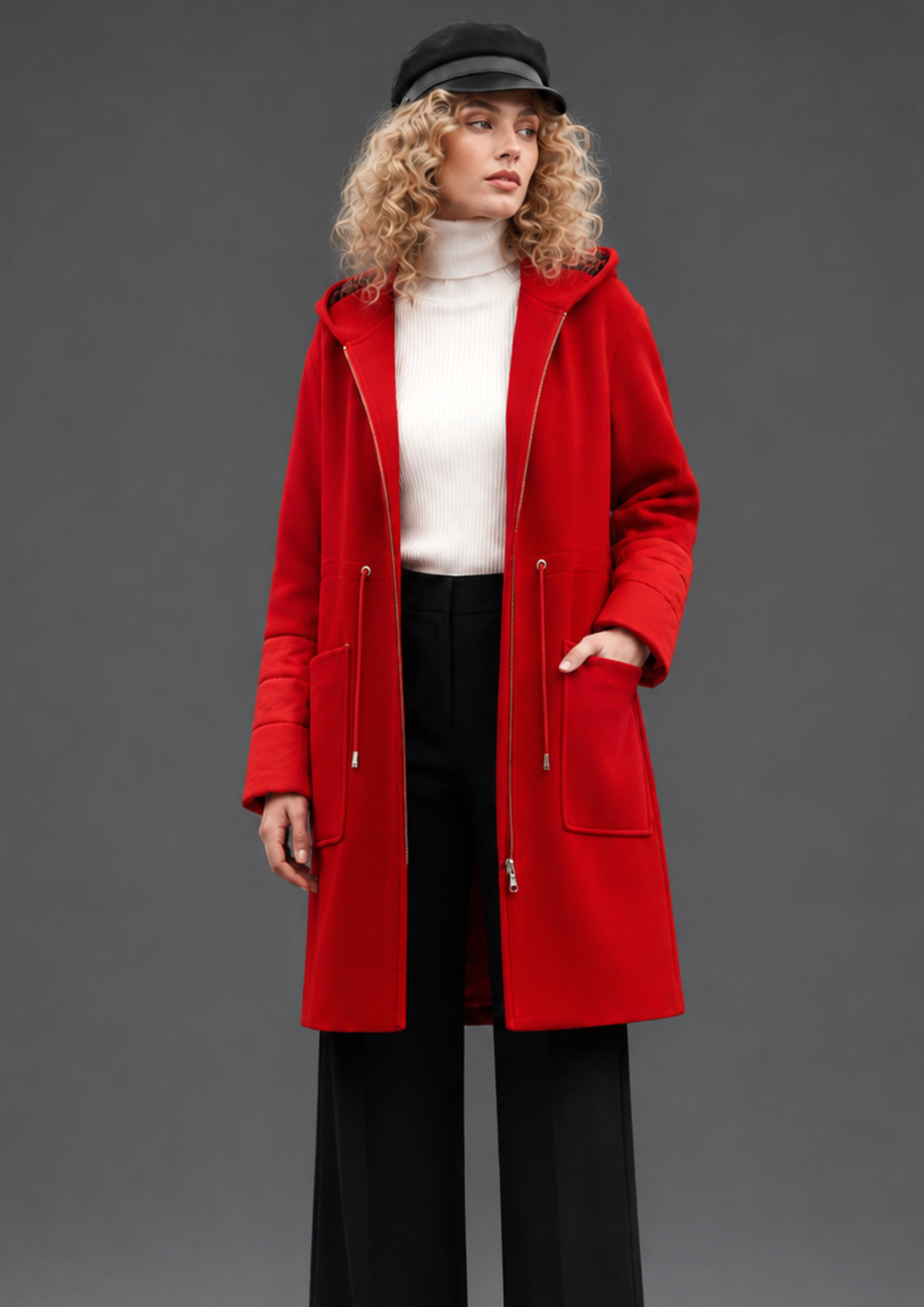 Abrigo con capucha desmontable rojo