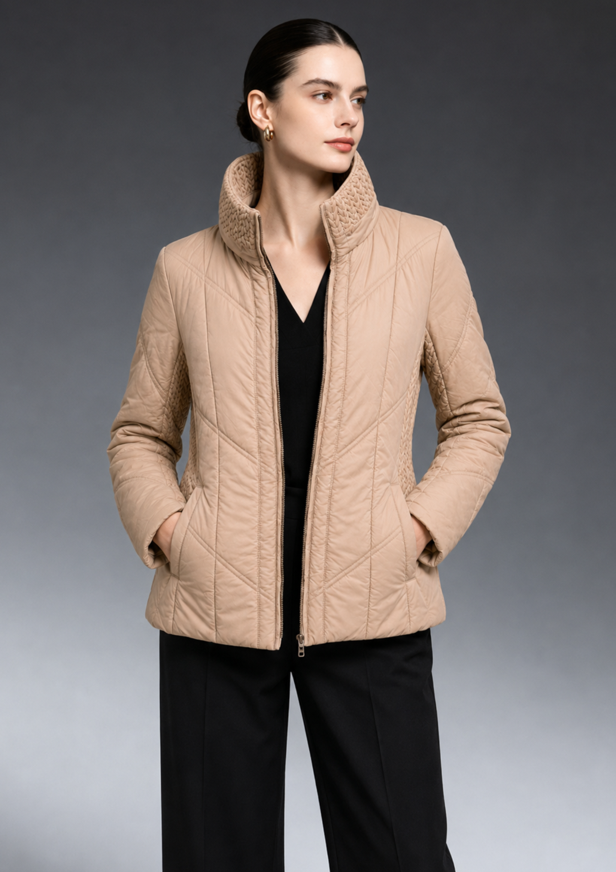 Parka acolchada camel con bordado texturizado de punto