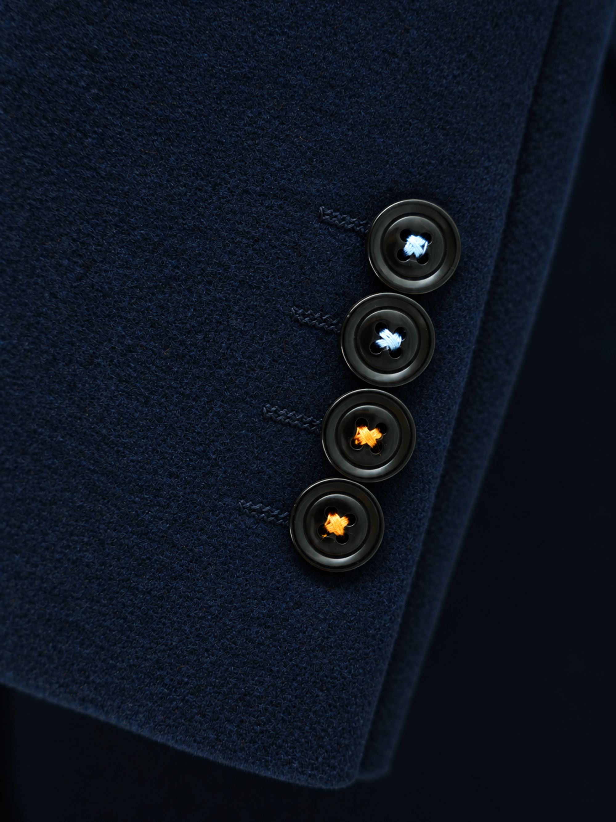 AB 04 - 2571   13.png