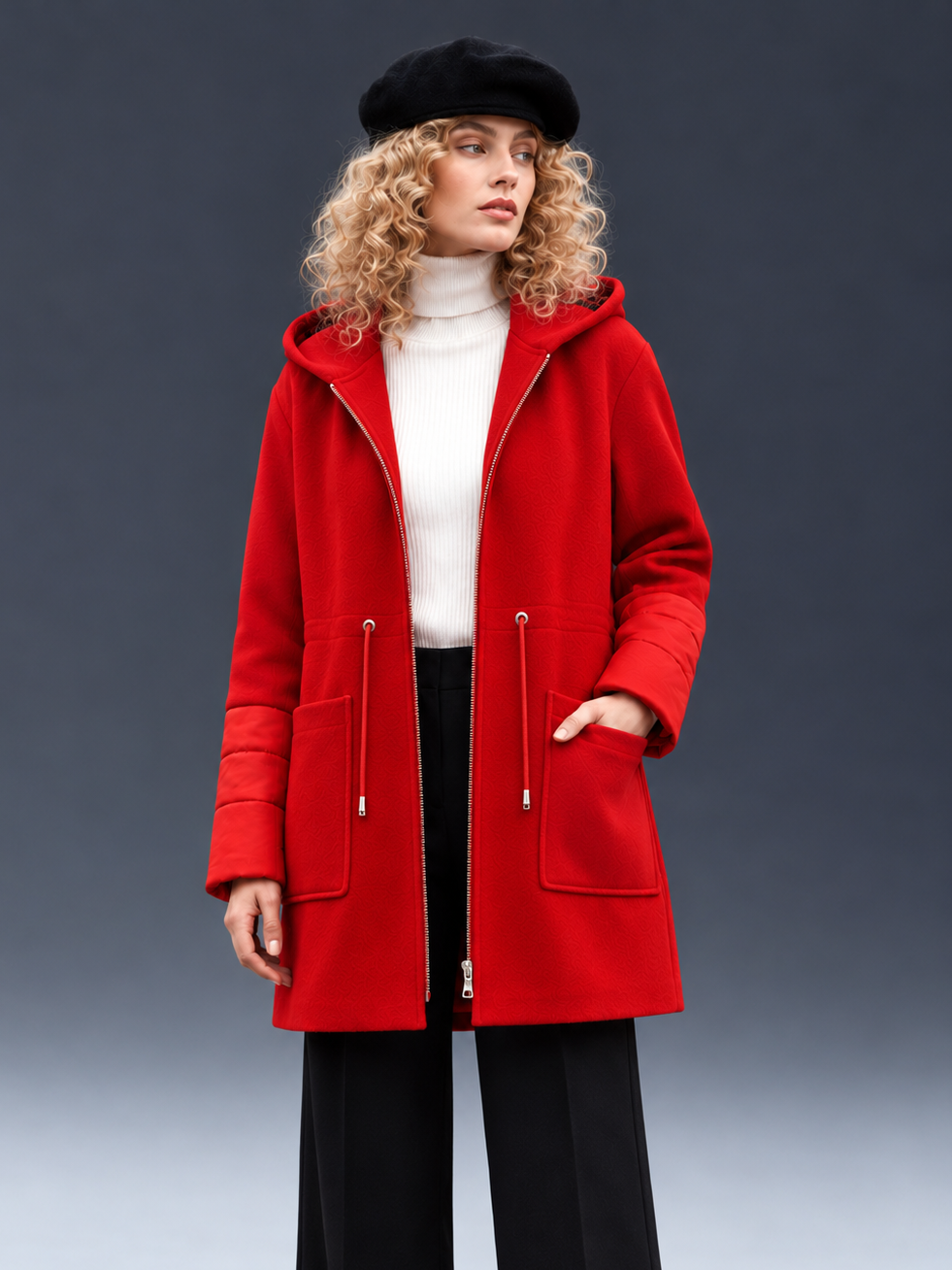 Abrigo midi en paño rojo con capucha desmontable