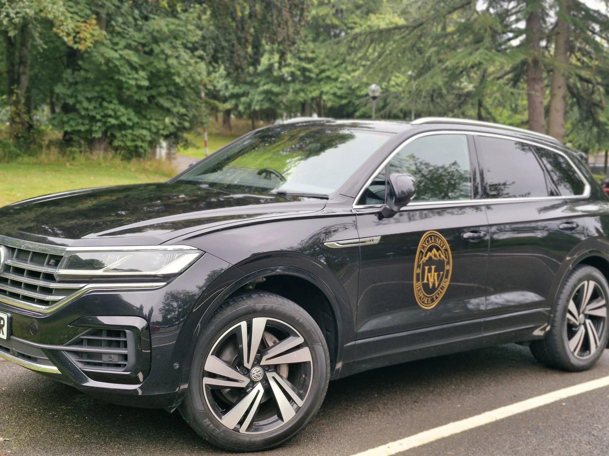 Highland Whisper Tour Car