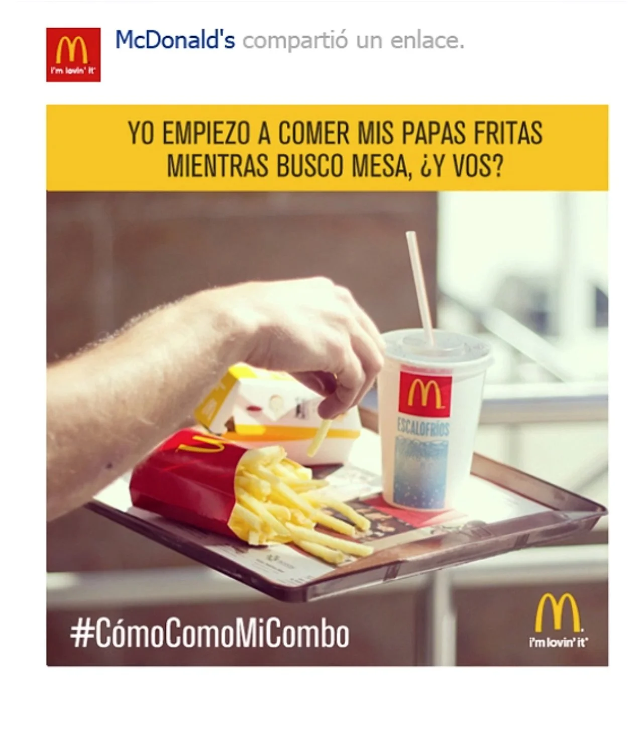Mientras busco mesa.jpg
