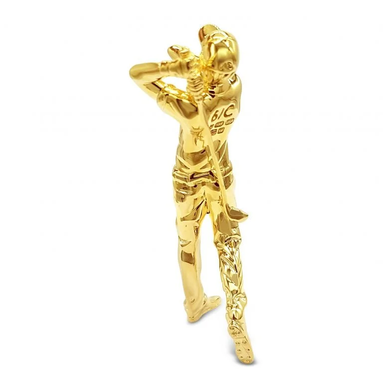 golfer3-768x775.jpg
