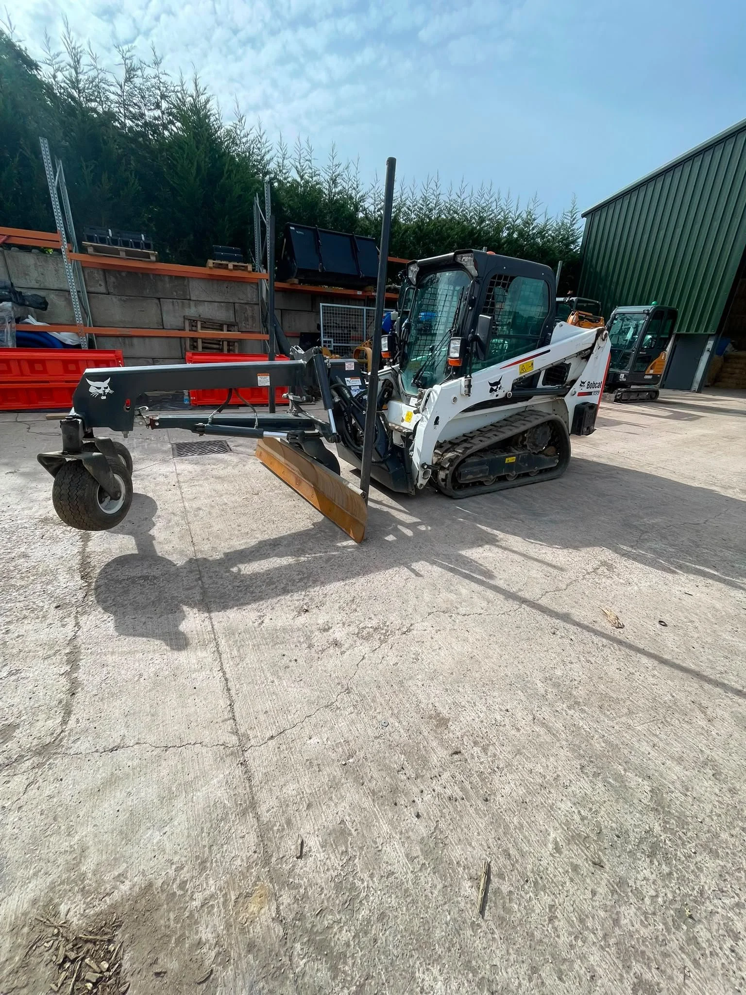 Bobcat T450 skid steer