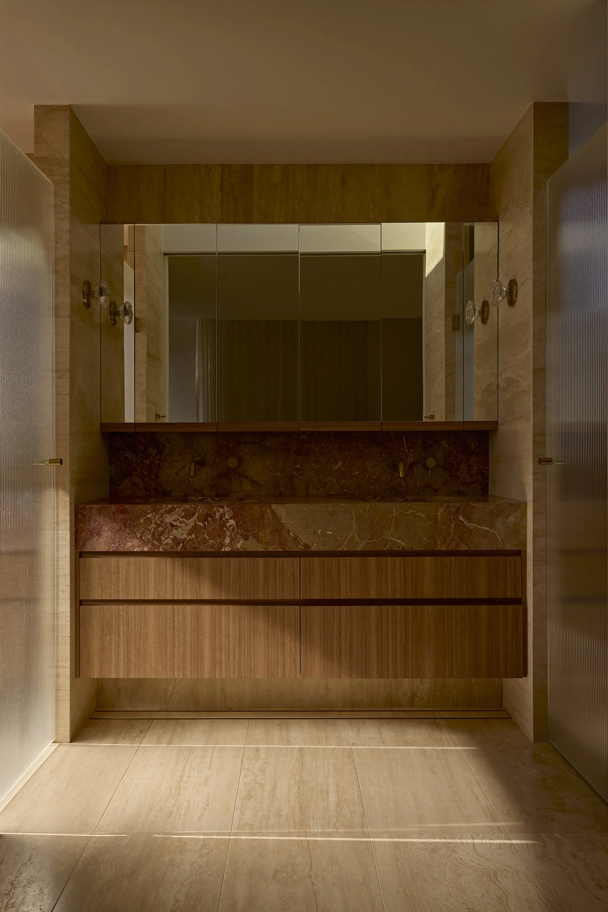 studio_locale_001.jpg