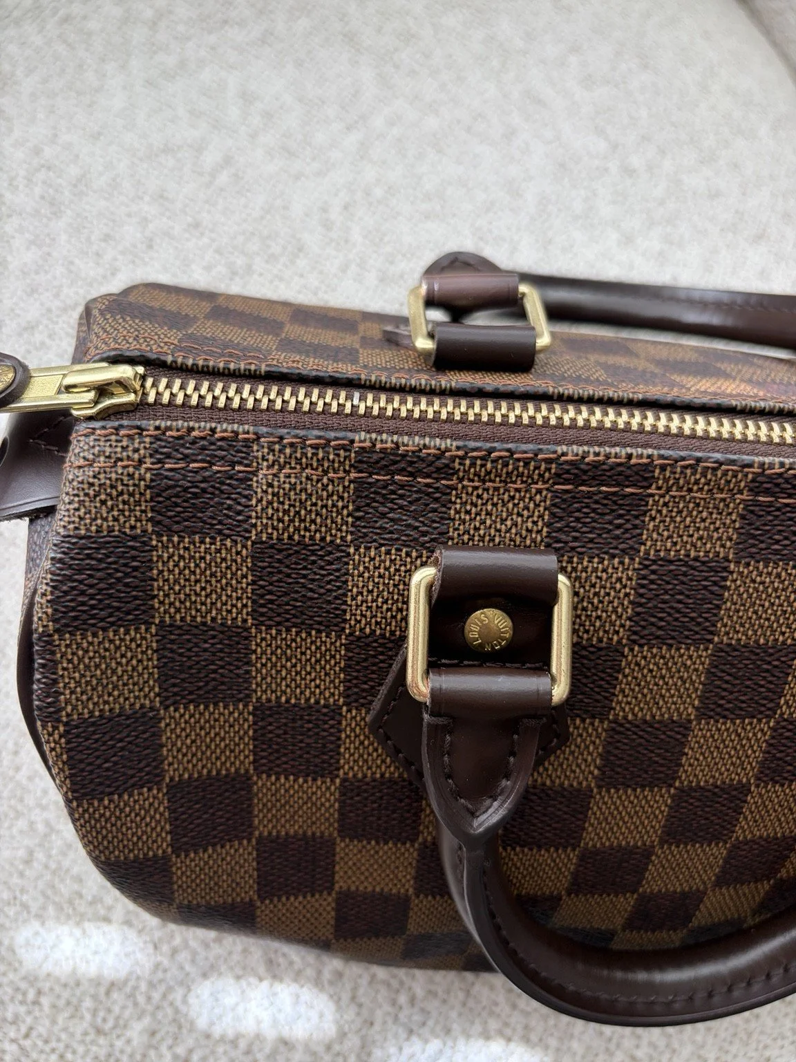 06-louis-vuitton-speedy-25-damier-ebene.jpg