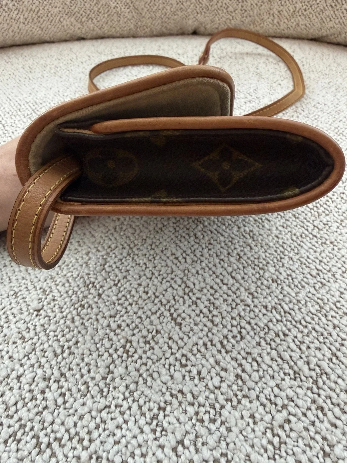 03-LV-Monogram-Crossbody.jpg
