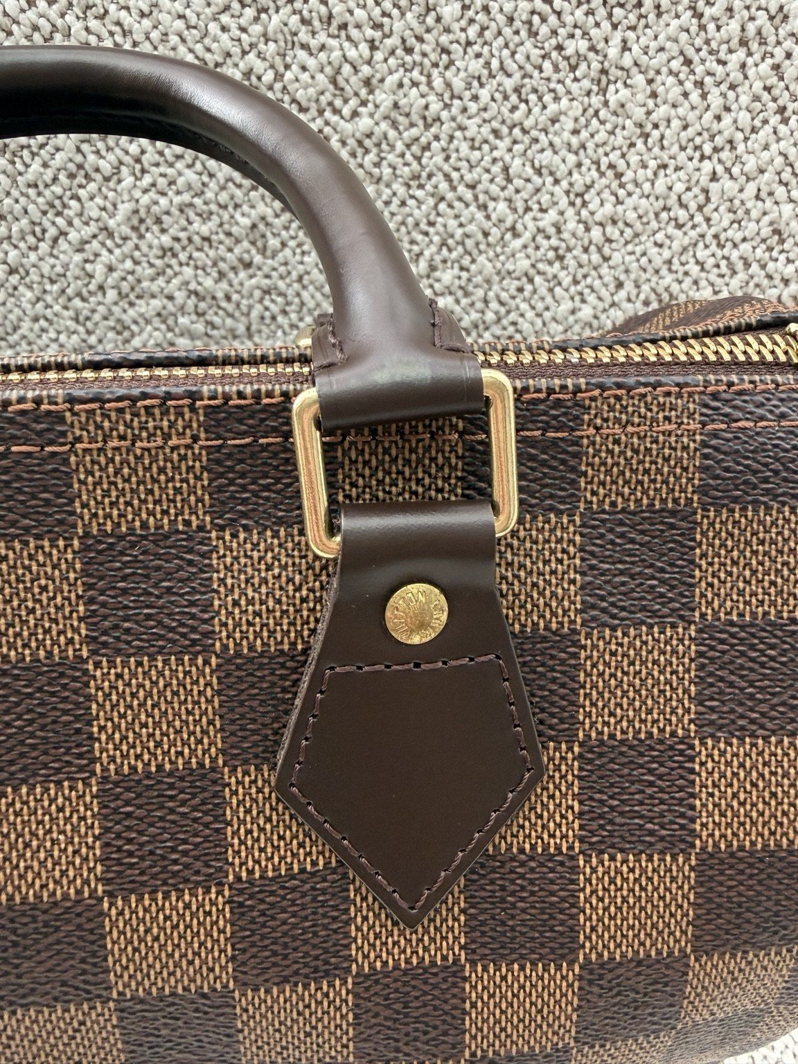 04-louis-vuitton-speedy-25-damier-ebene.jpg