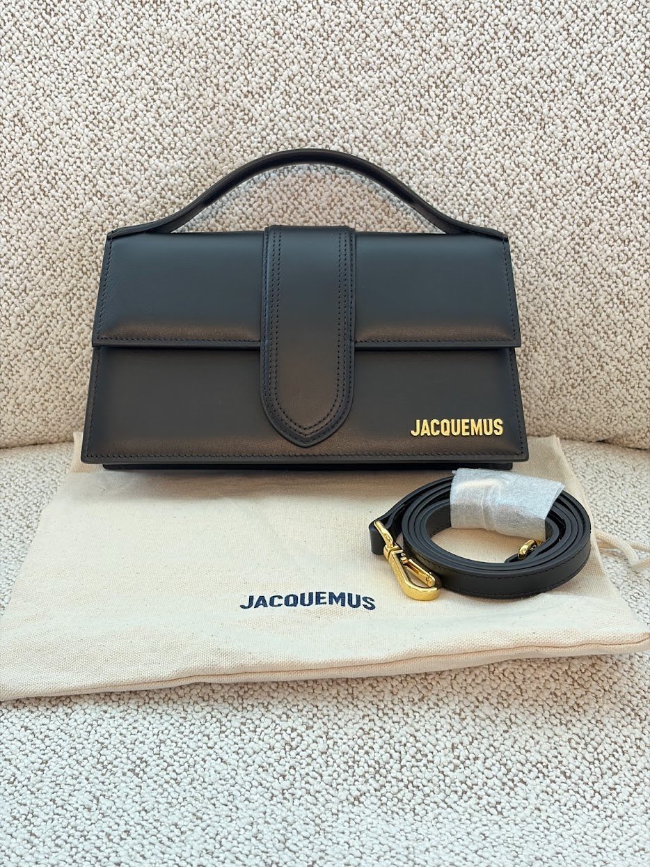 Jacquemus Le Grand Bambino Top Handle Bag RRP £775