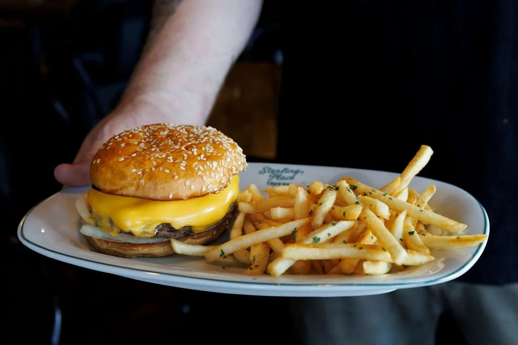 TheSterlingPlaceTavernbuffaloburger.jpg