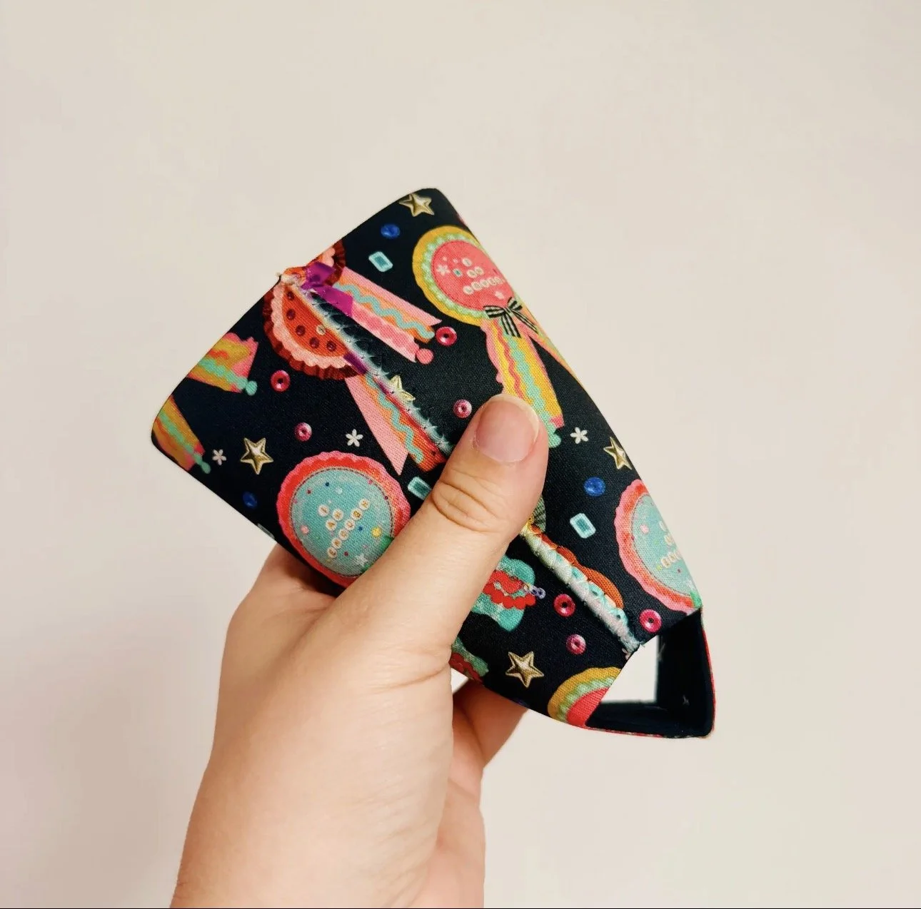 Affirmation Ribbons Drink Sleeve