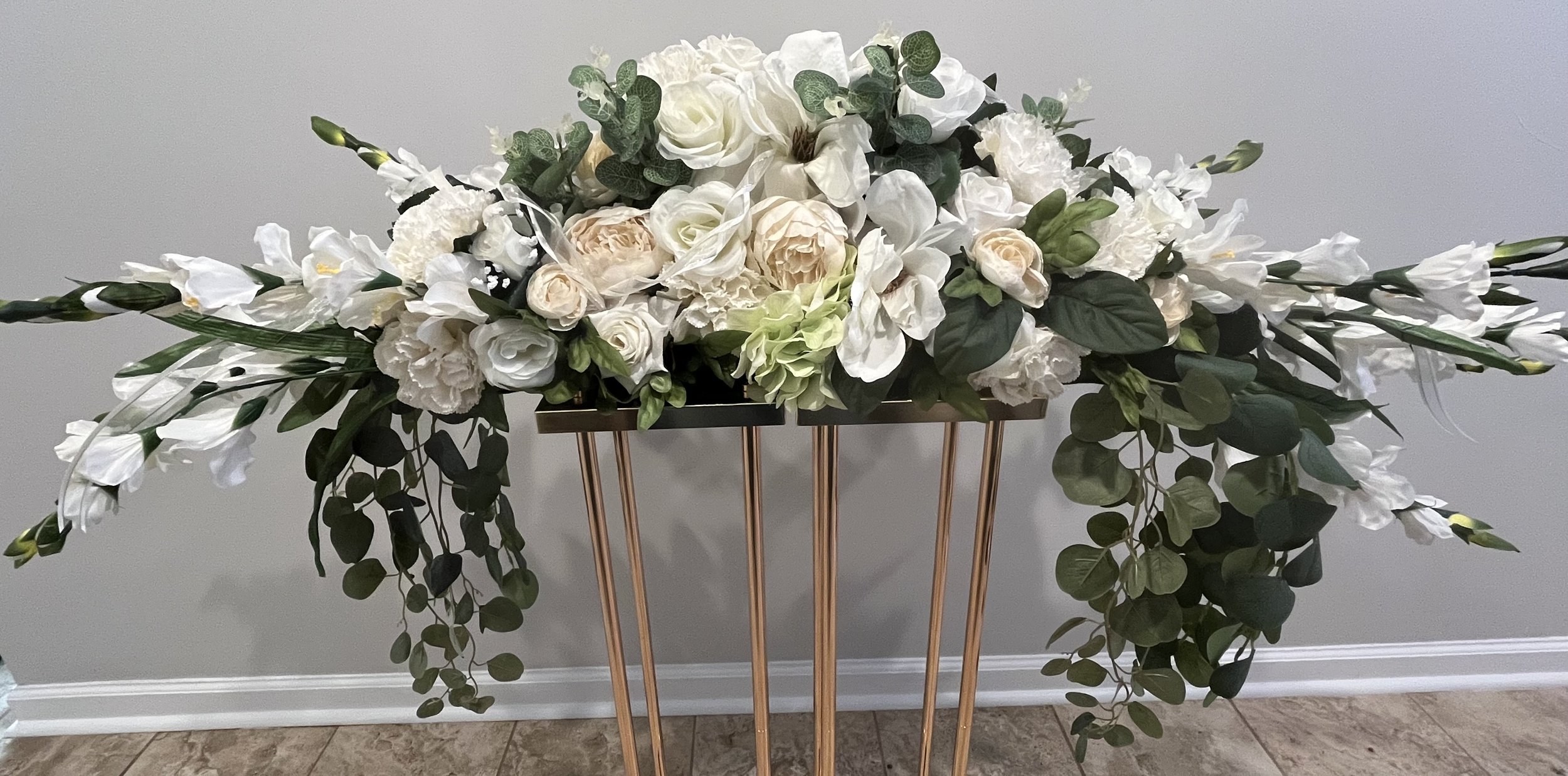 White/Green Casket Spray