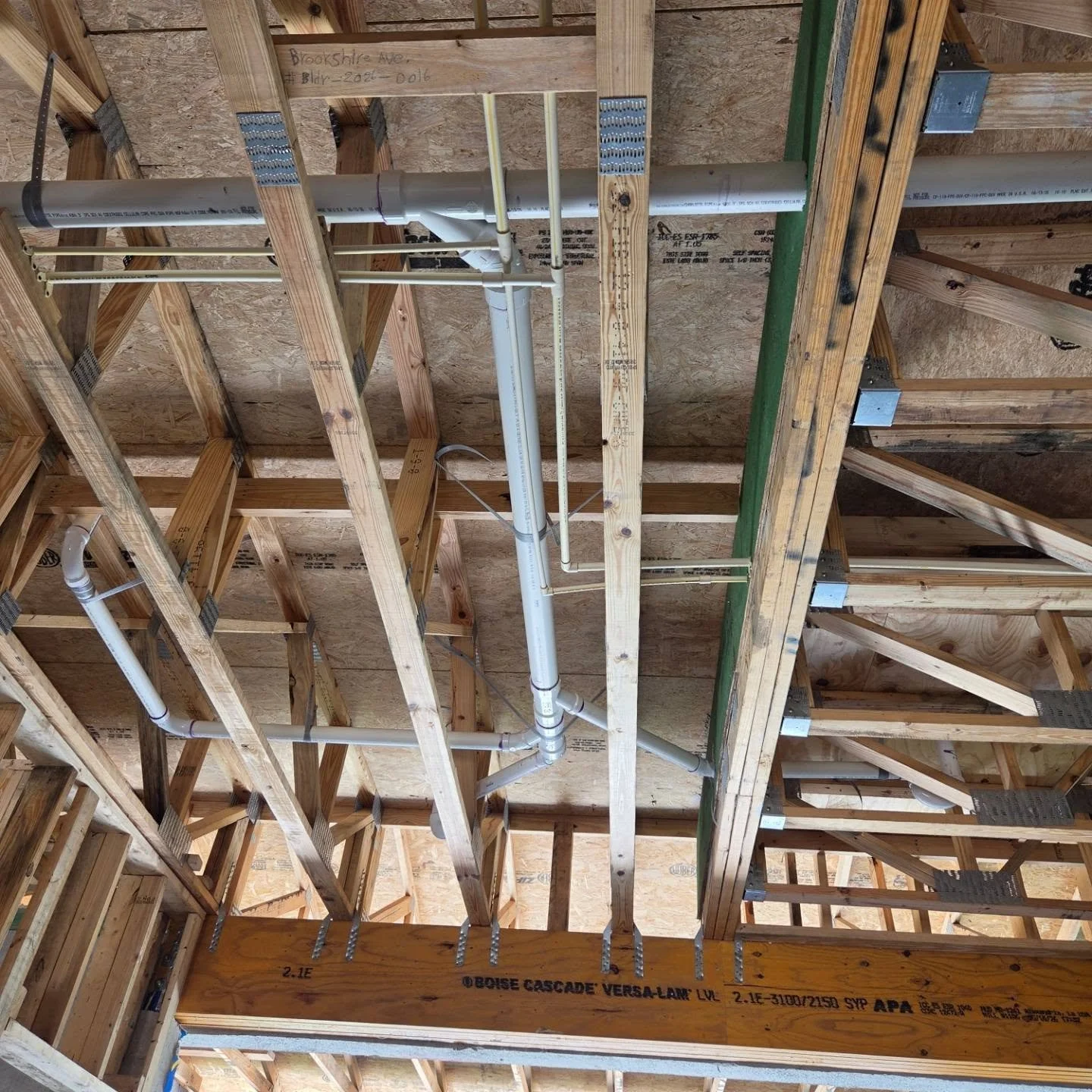 Whether its under the slab or above my head, we make it look good! Good working with you Evan knocking out two 5 baths this weekend #plumber