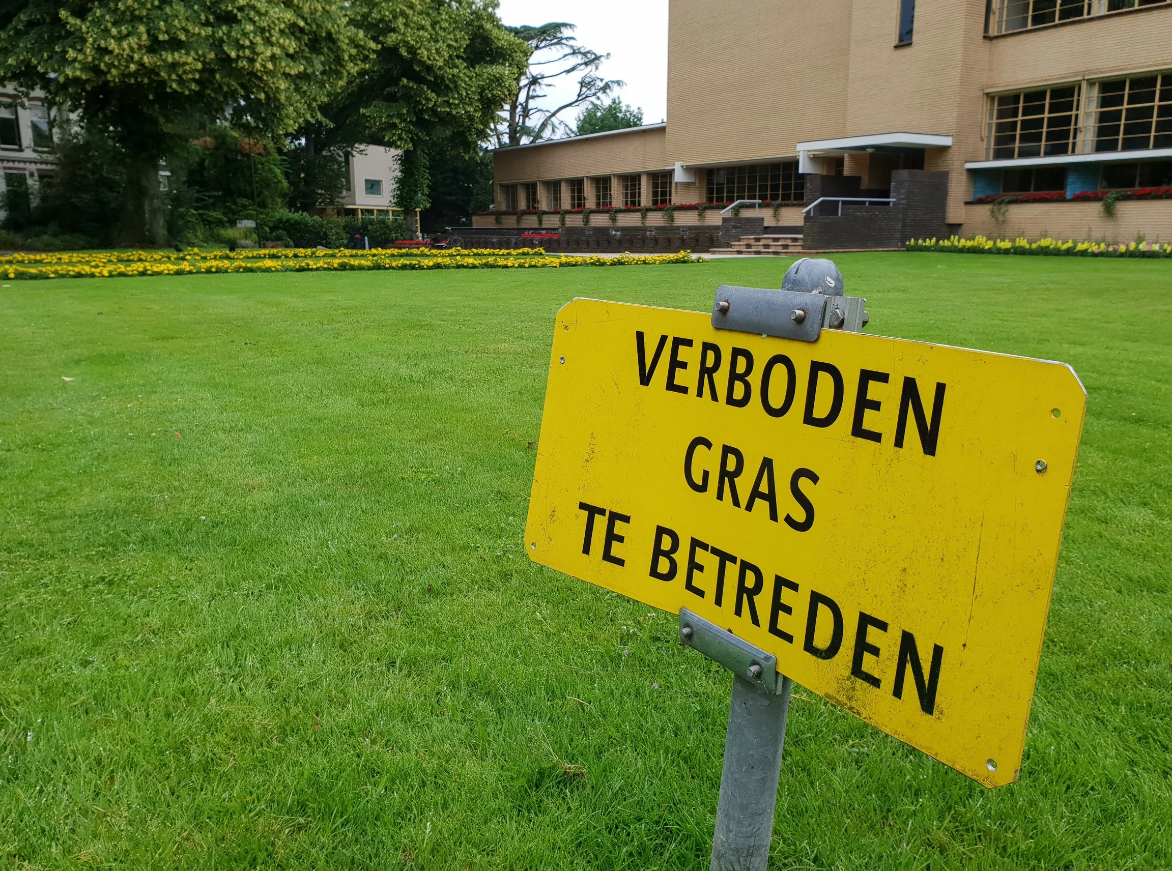 zine 52 23 seizoen lente.jpg