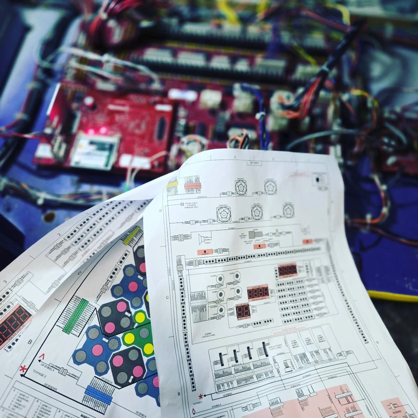 Aracade machines are much more complex than people think. Can't bang it with a hammer to get it working these days 😂