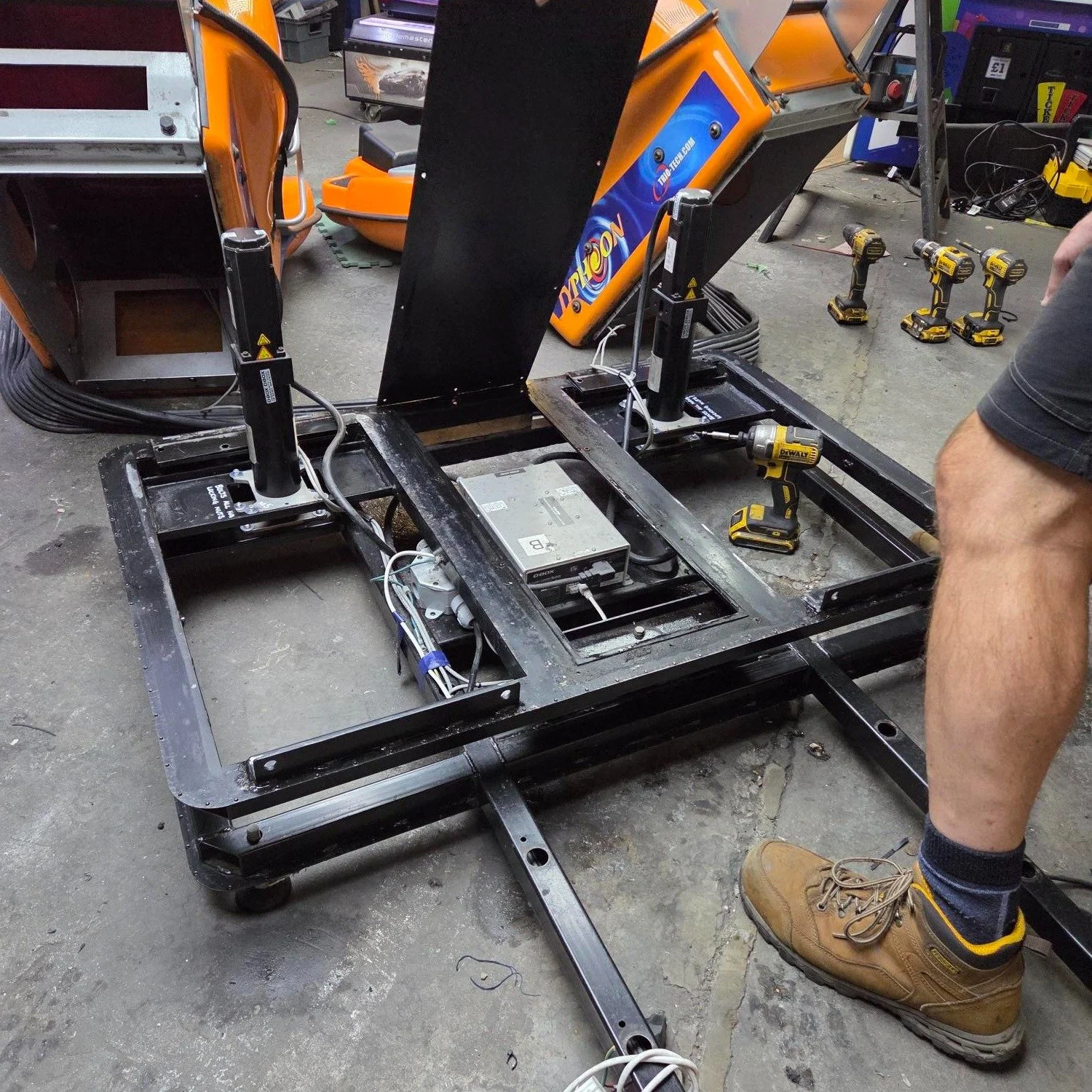 We don't just scratch the surface on machines... we dig until we find the issue