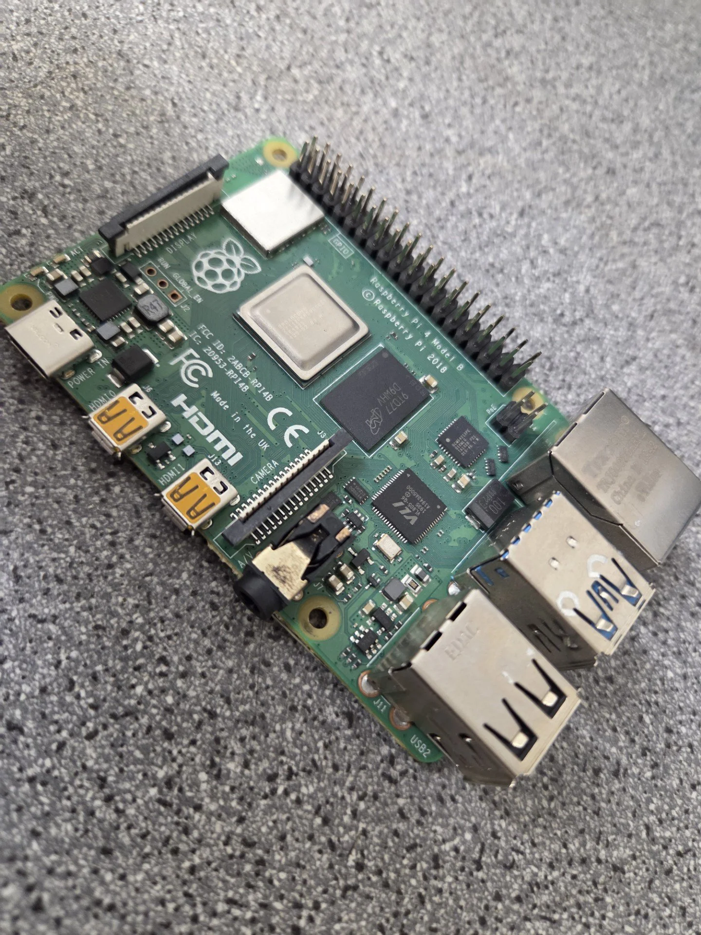 Raspberry pi 4 model B 4GB RAM