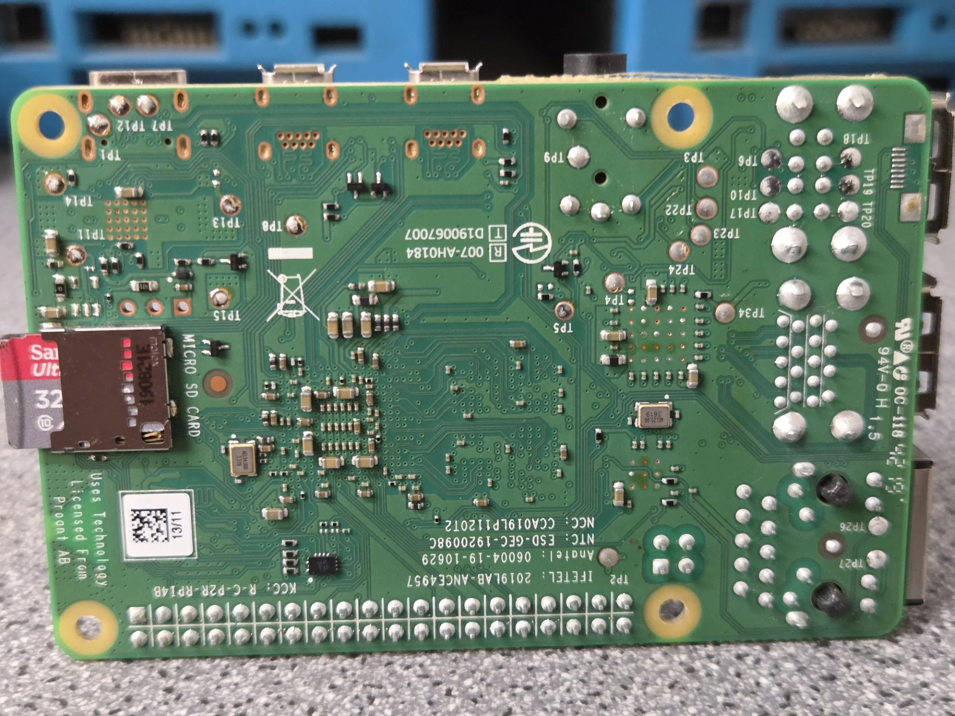 d2ca36c9-6380-4826-baec-ce7651d9dcd0.jpg