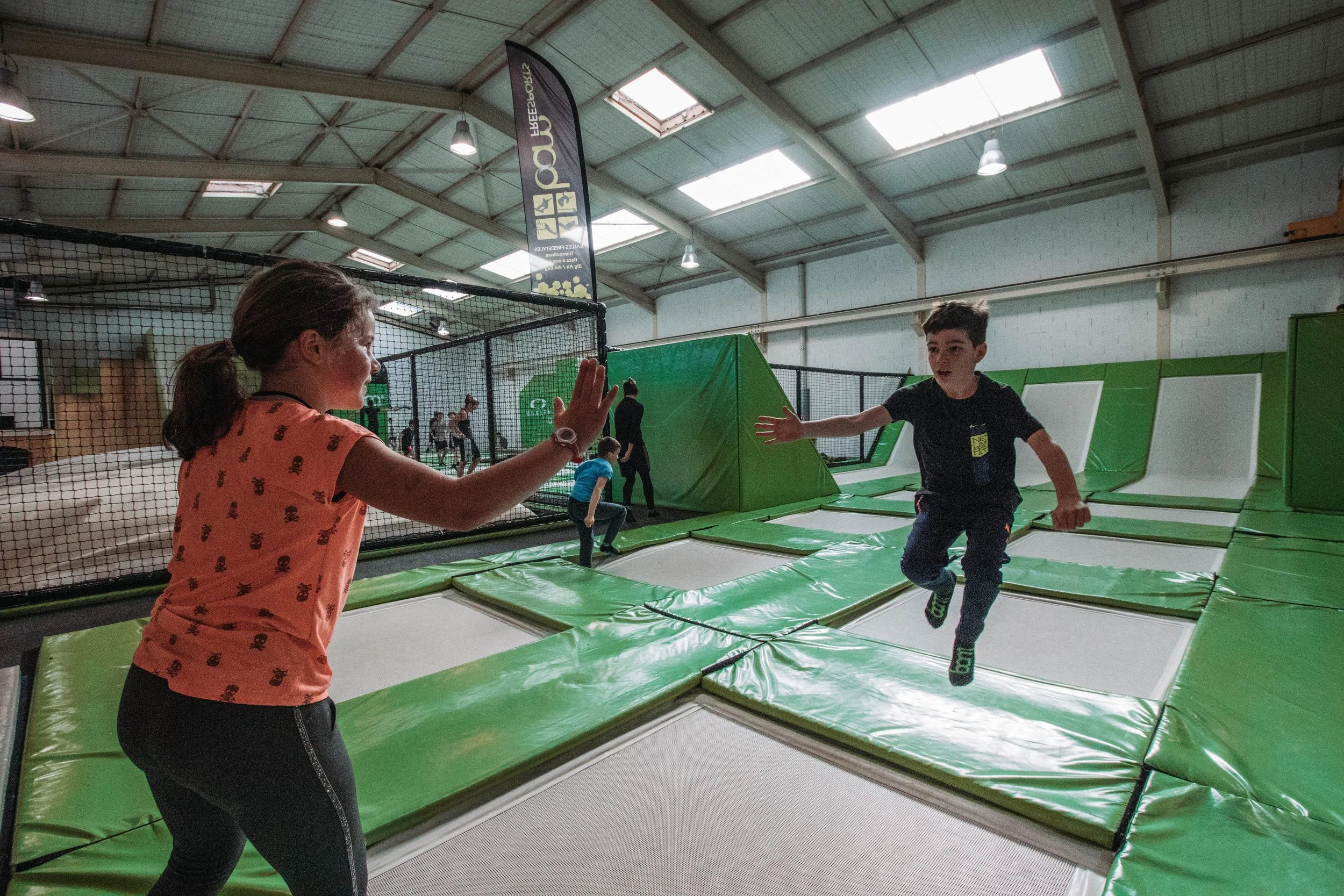 Quels sauts en trampoline pour débutants et experts ?