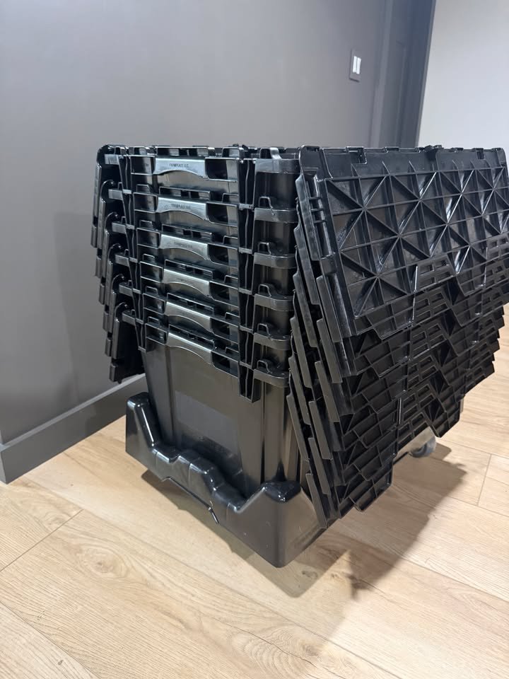 20 Crate Bundle (Studio/Small Apartment)