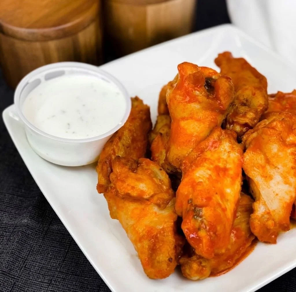 Hot Wings.jpeg