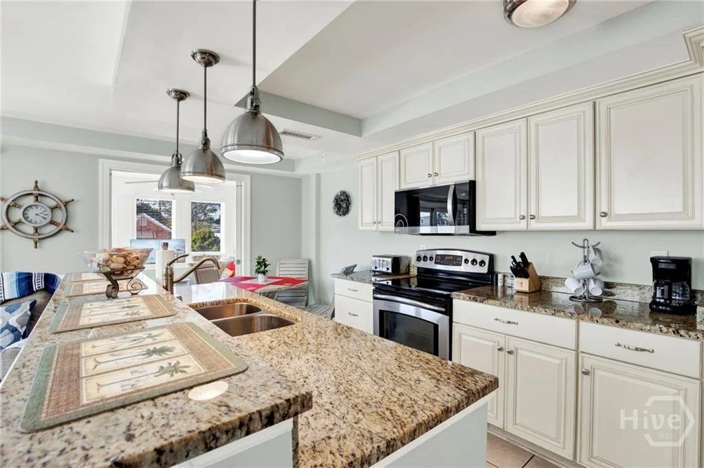 1415 BUTLER AVE #5 KITCHEN.jpeg