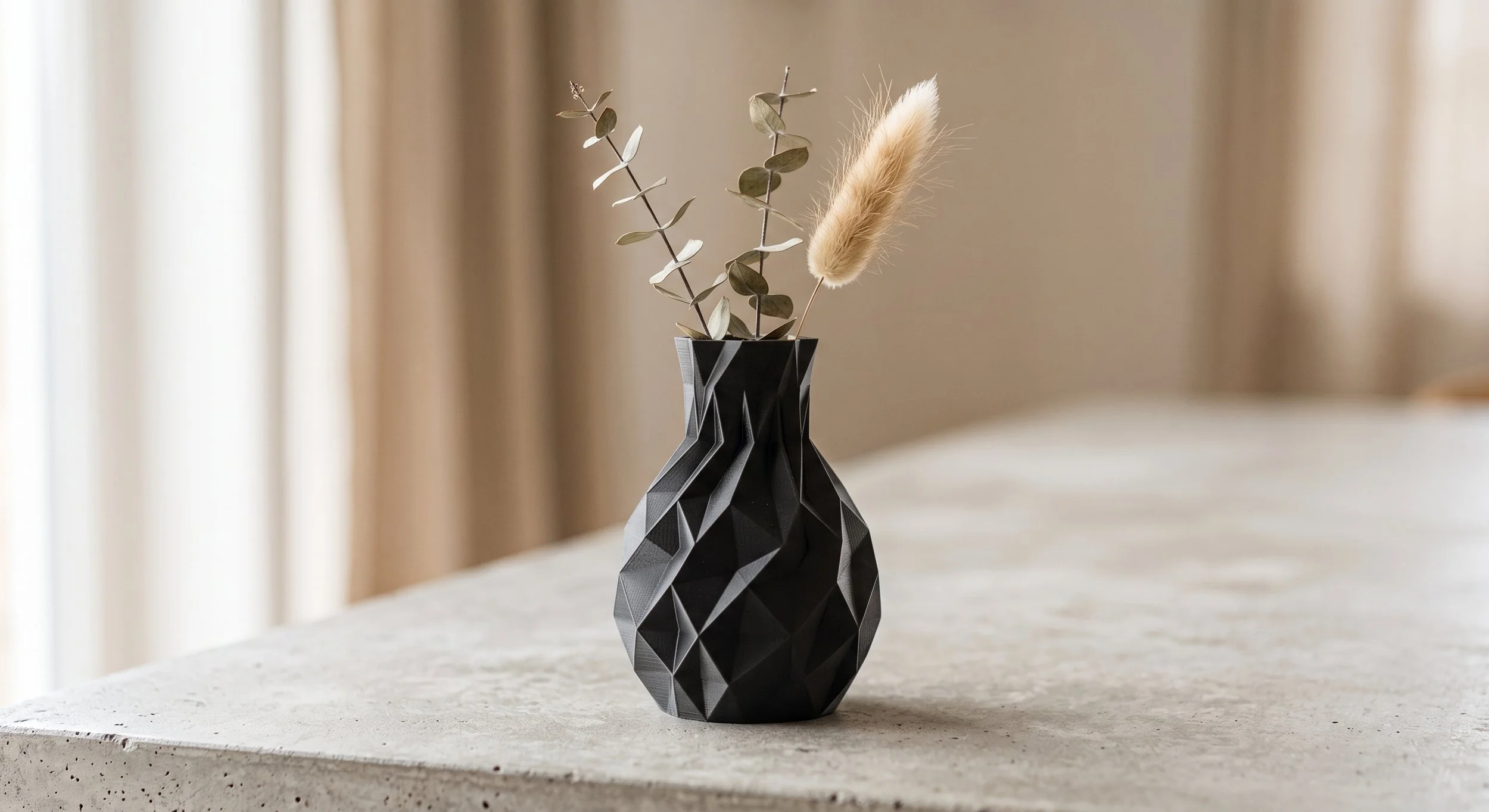 "Tallo" — Florero Paramétrico Facetado