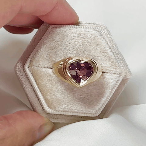 spinel-heart-sparkle.gif