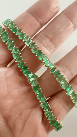 emerald-sparkle.gif