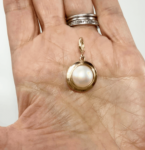 mabe-pendant-sparkle.gif