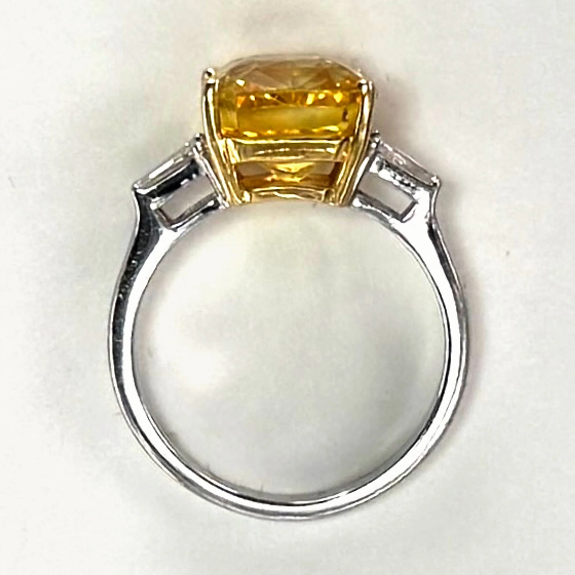 yellow-sapphire-flat.jpg