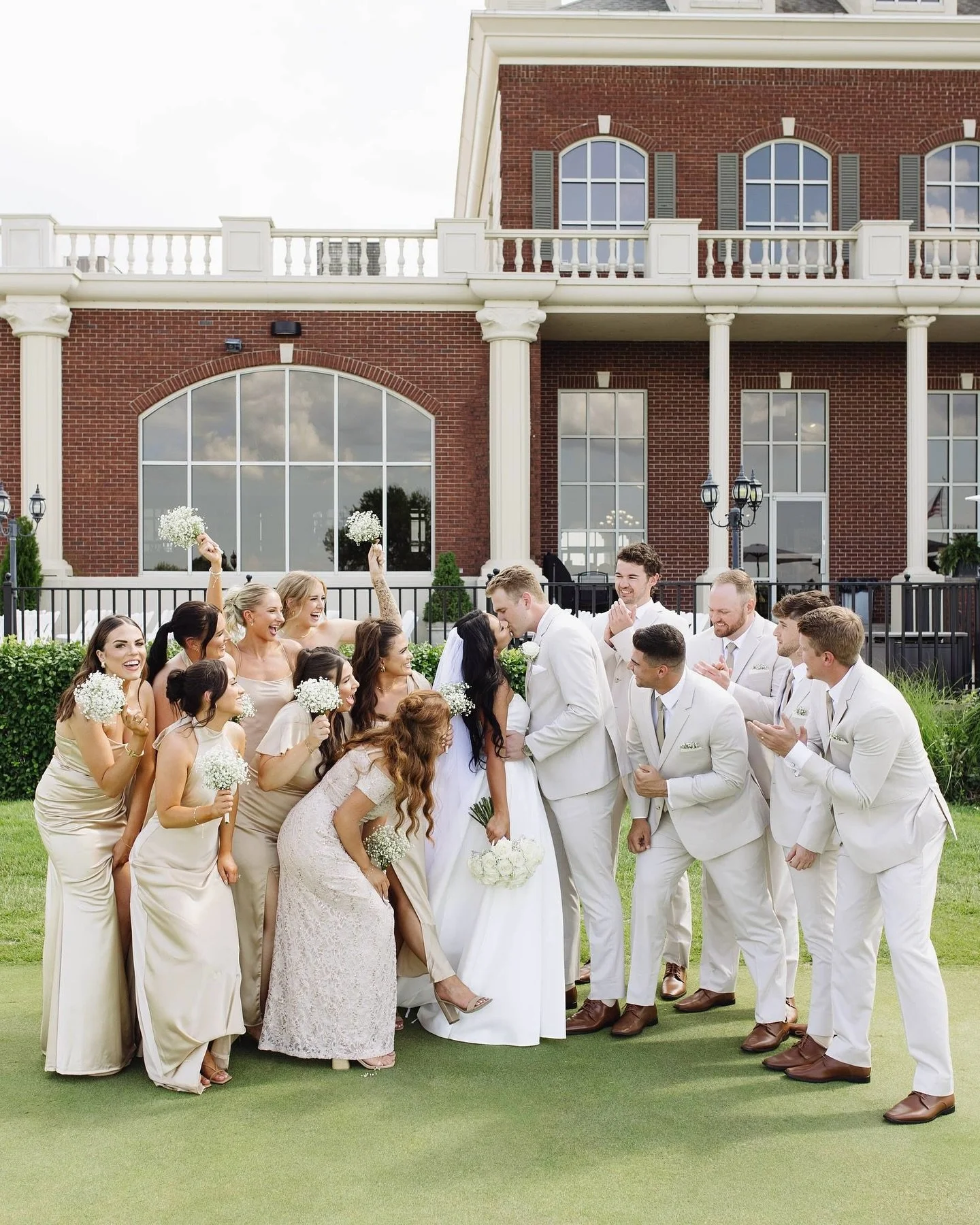 Mr. &amp; Mrs. Marley 🥂

Nashville Wedding Photographer | Tennessee Wedding Photographer | Franklin Wedding Photographer | Brentwood Photographer | Murfreesboro Wedding Photographer | Nolensville Photographer