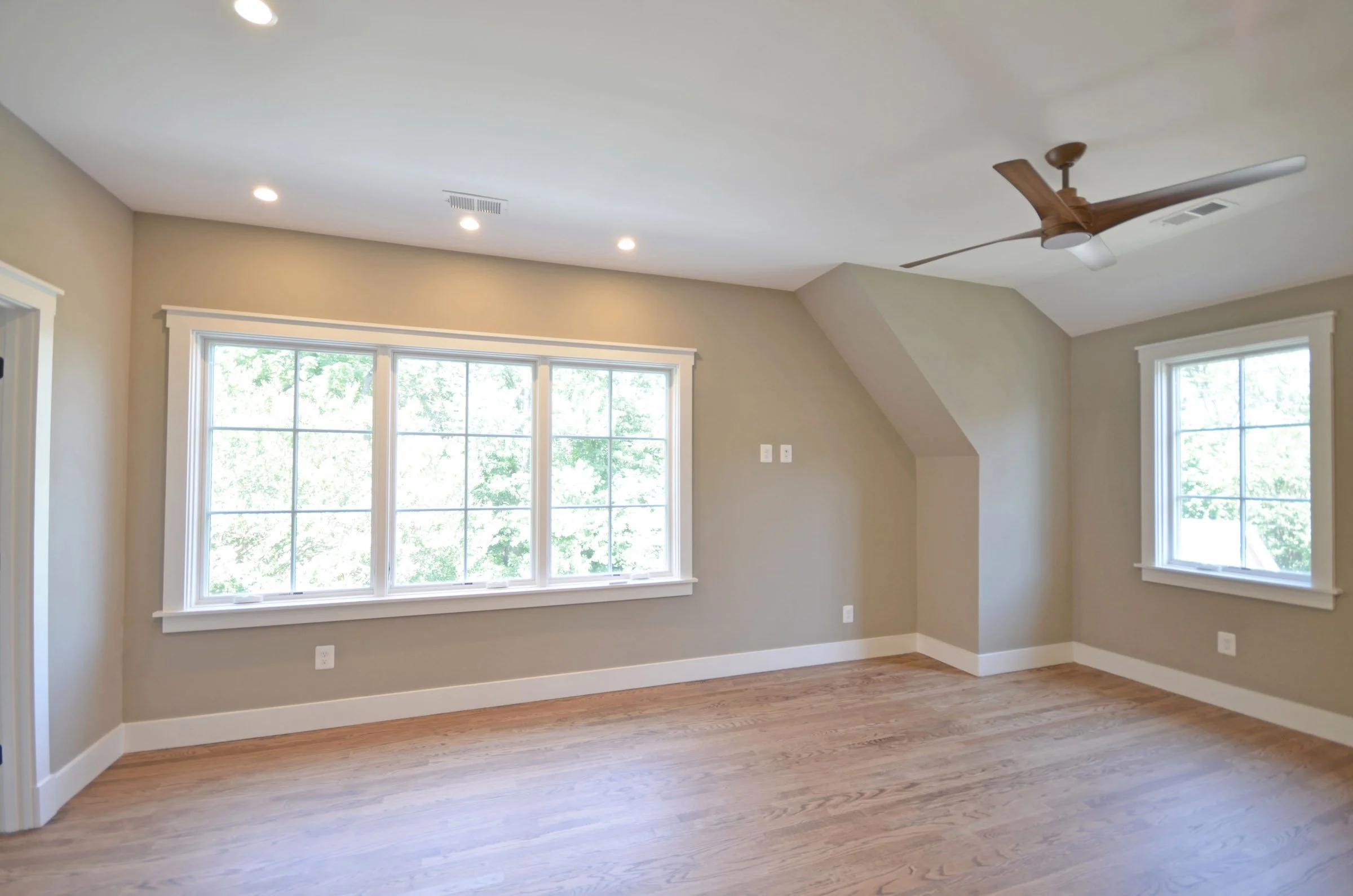 6223 22nd St-14.jpg