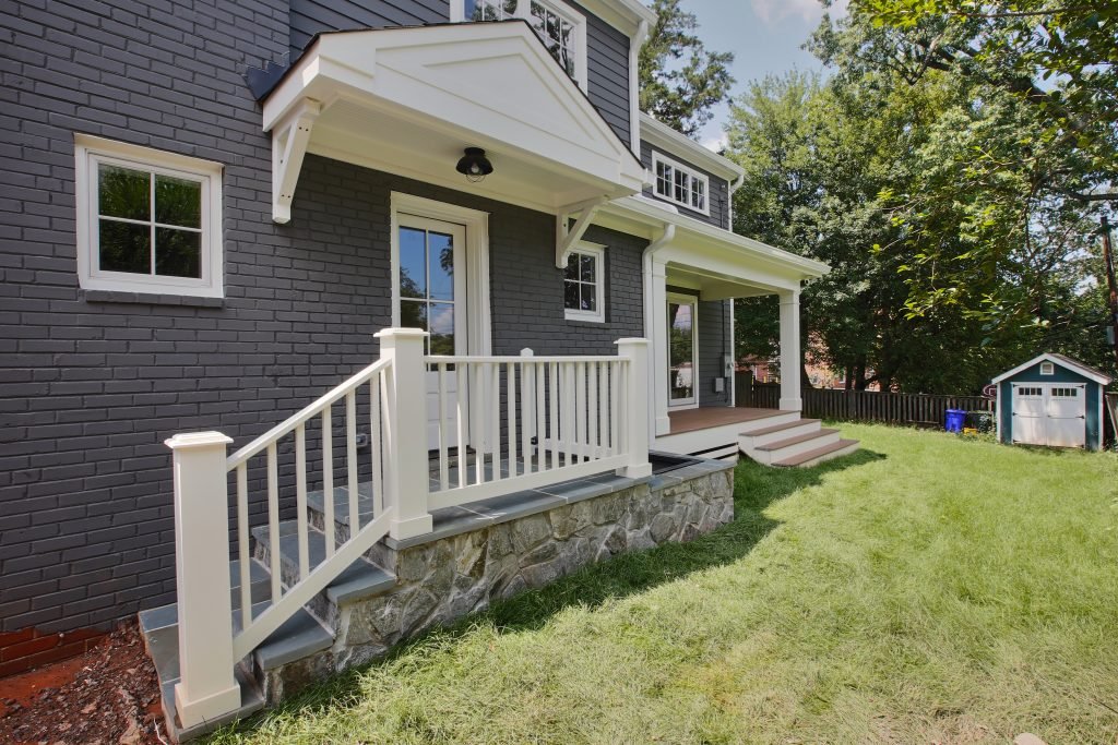 N 11th St - Exterior Side.jpg