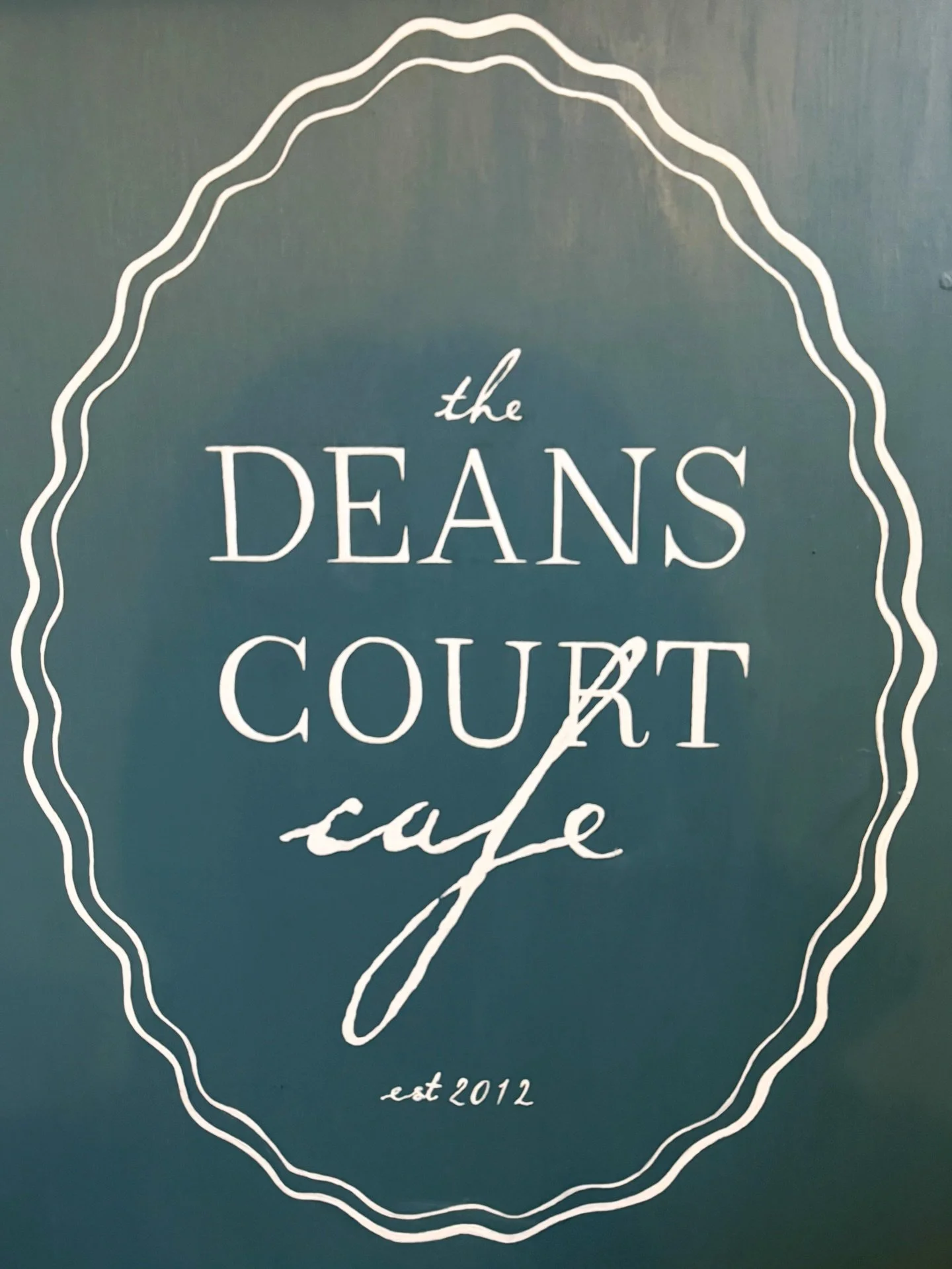 New logo for the cafe at @deans_court designed (more on this to come!!👀) and hand painted by me! Hand painted onto the bar using @farrowandball &lsquo;Wevet&rsquo; on &lsquo;Blue Ground&rsquo;🖌️☕️

How gorgeous does this look next to the original b