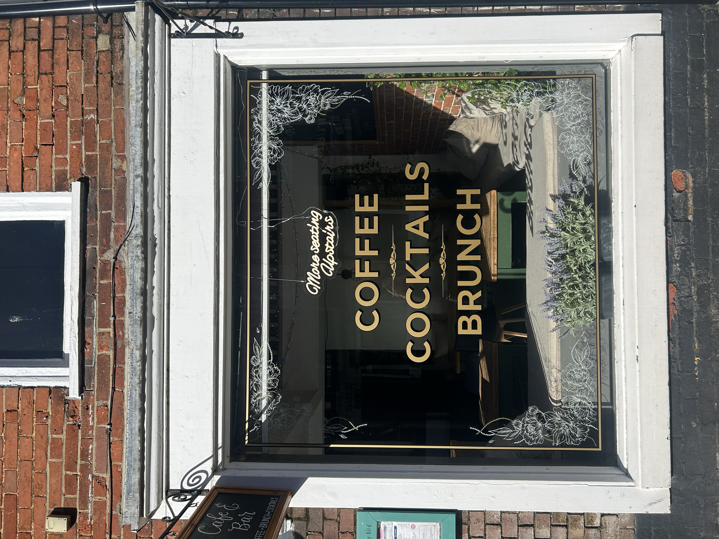 Floral corners for the beautiful window at The Bird, Wimborne.