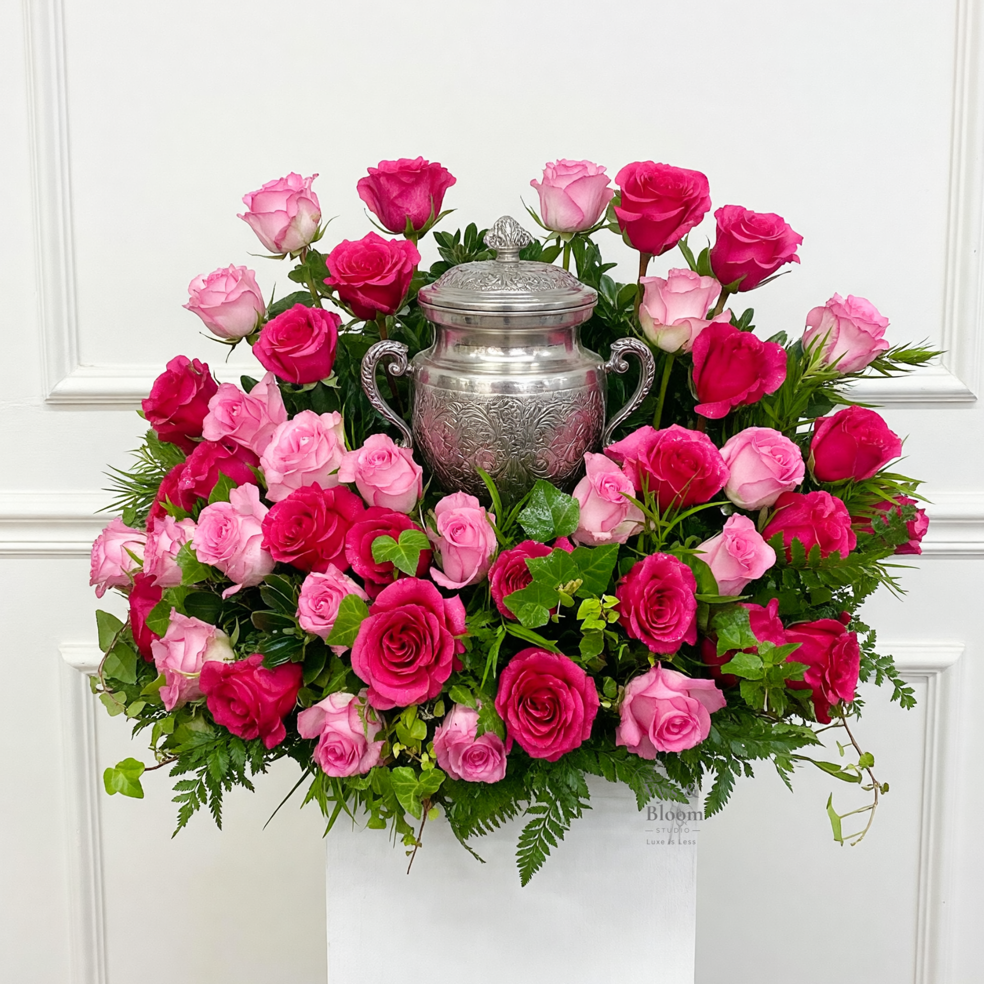 Rose Remembrance Urn Tribute