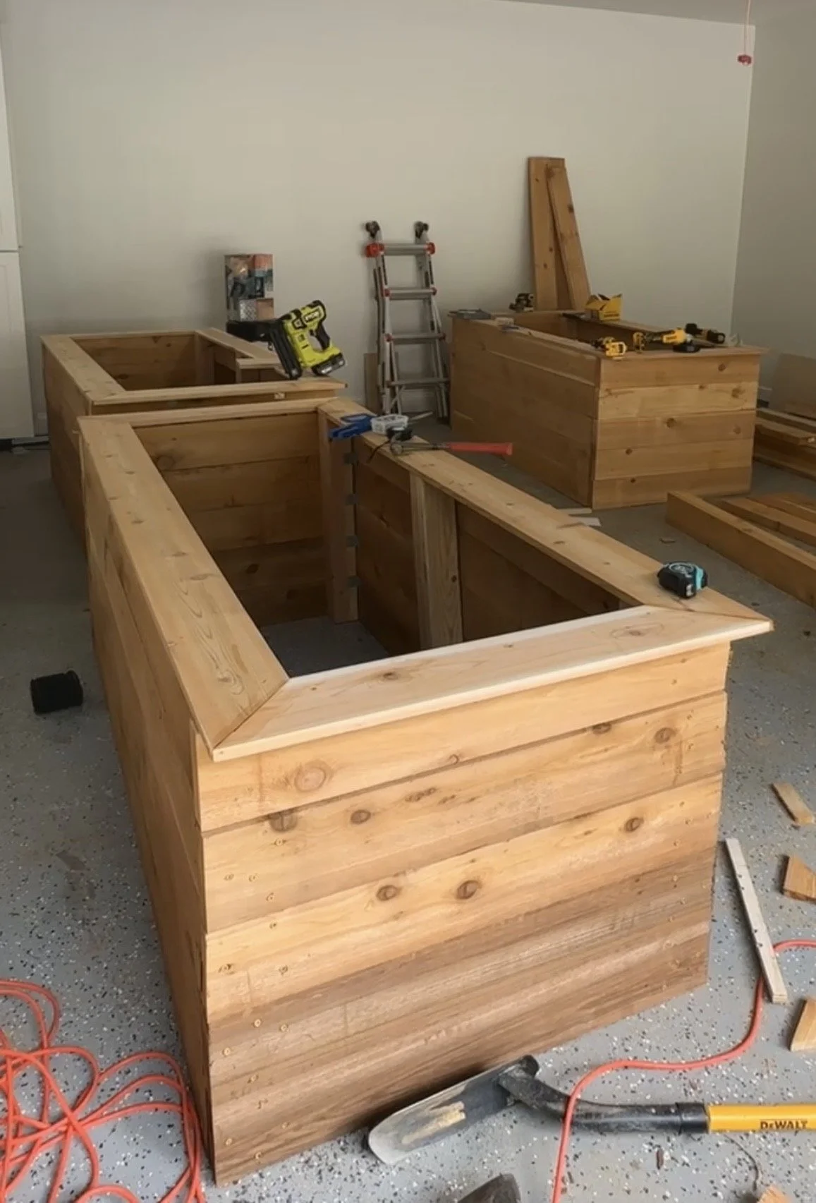Classic Raised Bed Build Plans