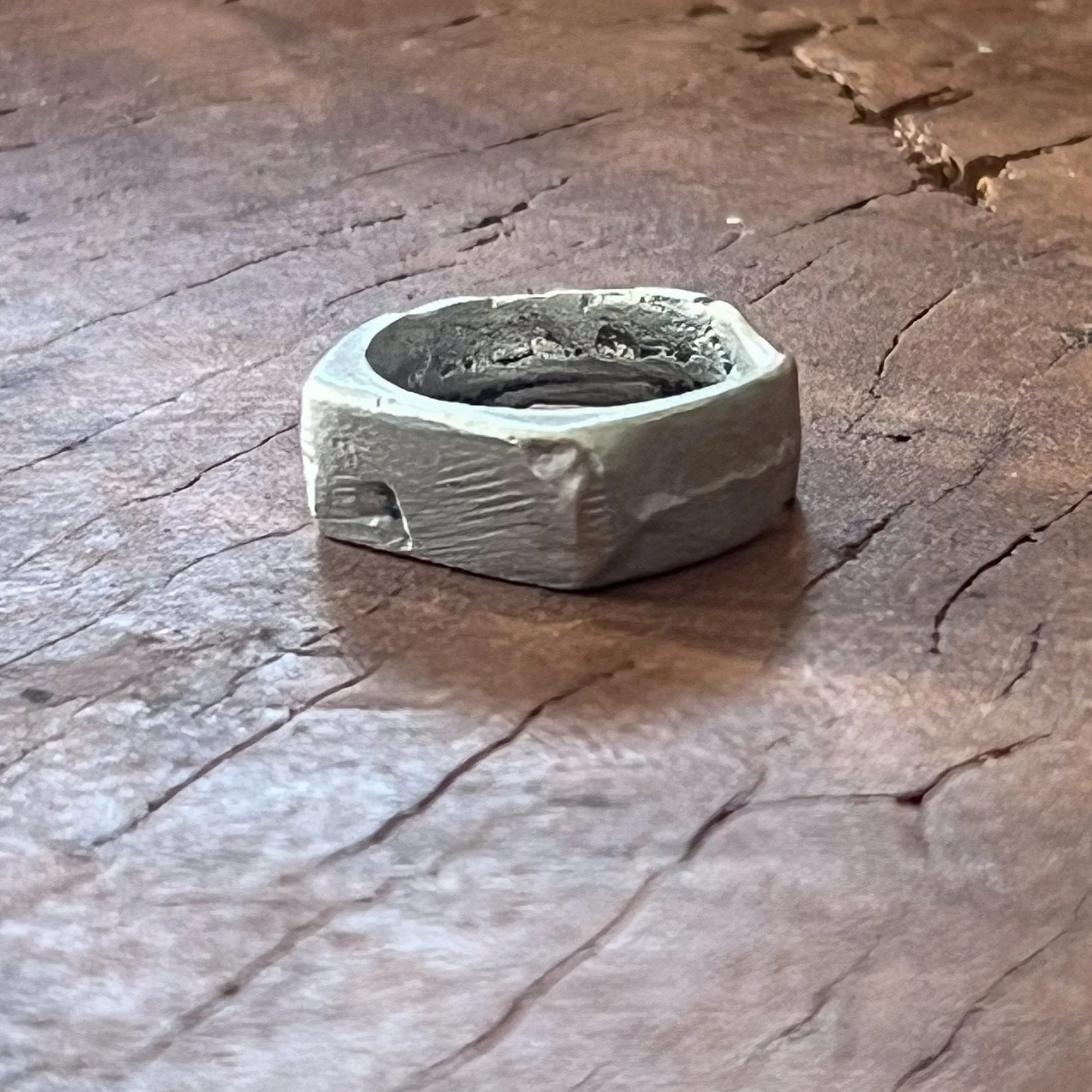 Size 9 Signet Ring #09
