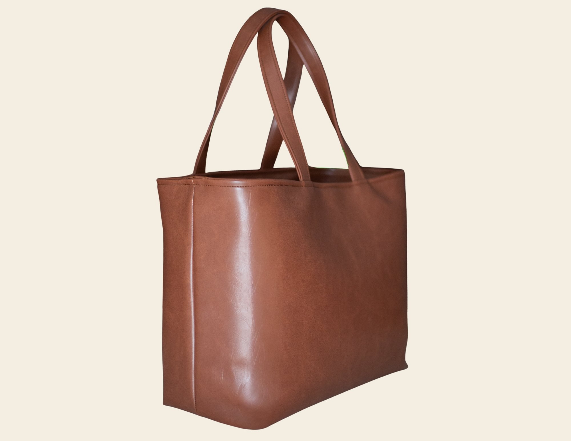 Tote - 45 Deg.jpg