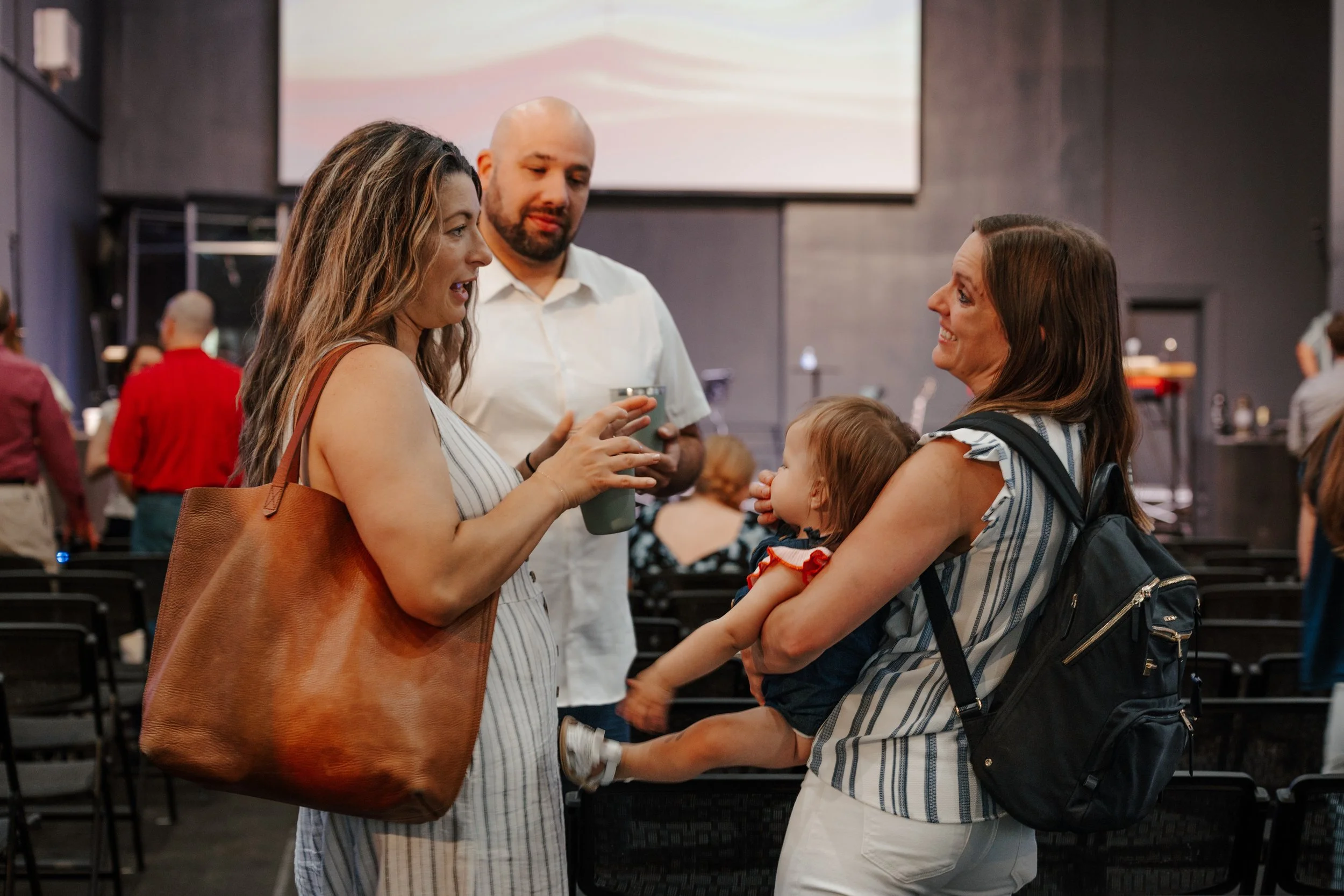 People connecting at Citylight Falls Church