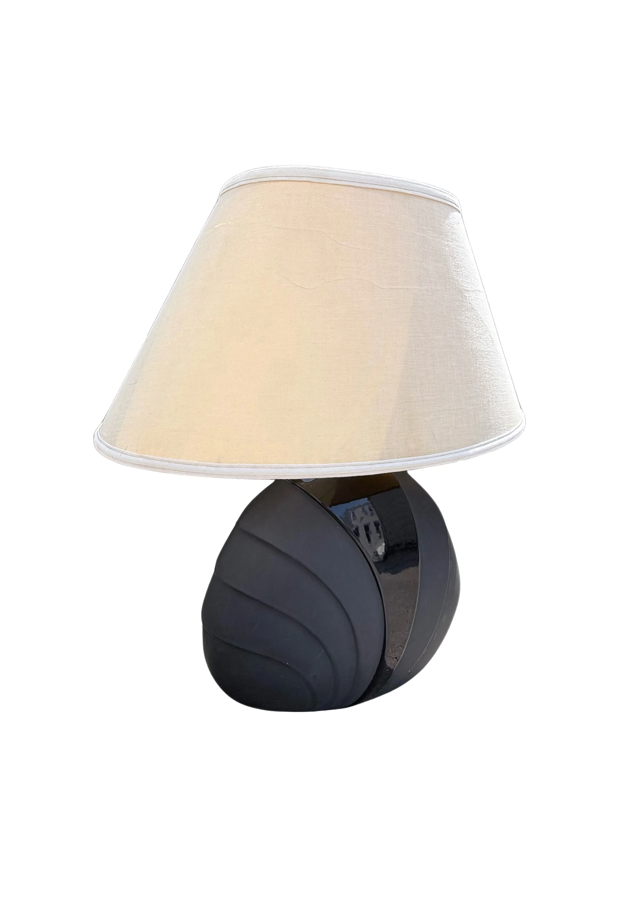 Black Lamp (White).jpg