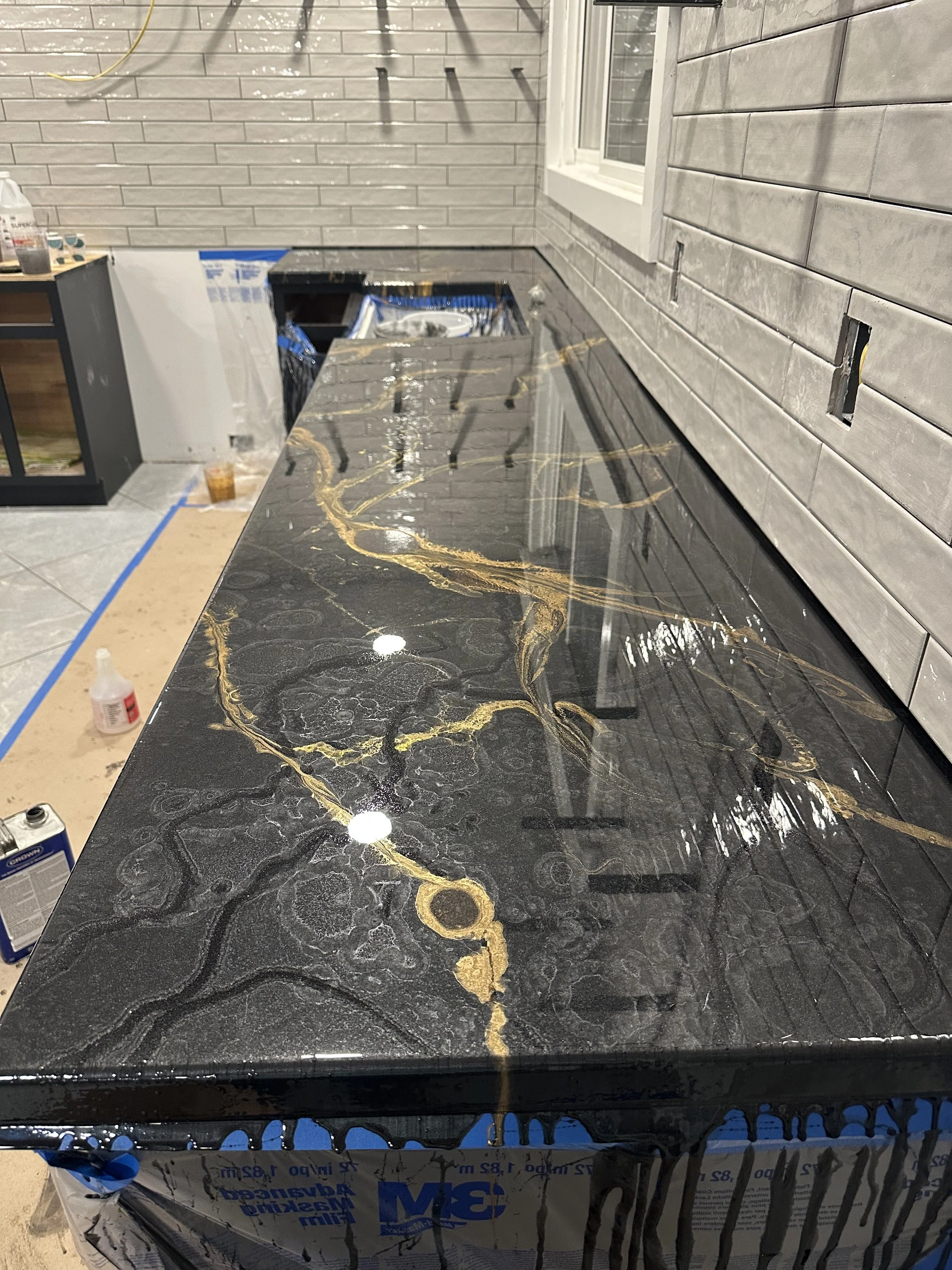 Could I interest you in another cool custom countertop? (Hey how bout that alliteration!) 