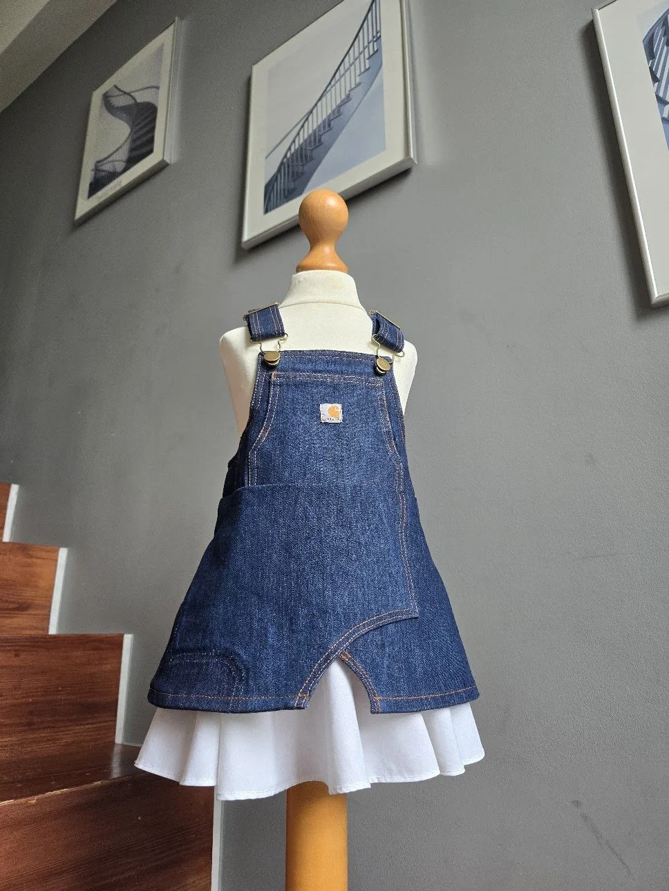 Ellie Goulding's Daughter Iris Gean Jeans