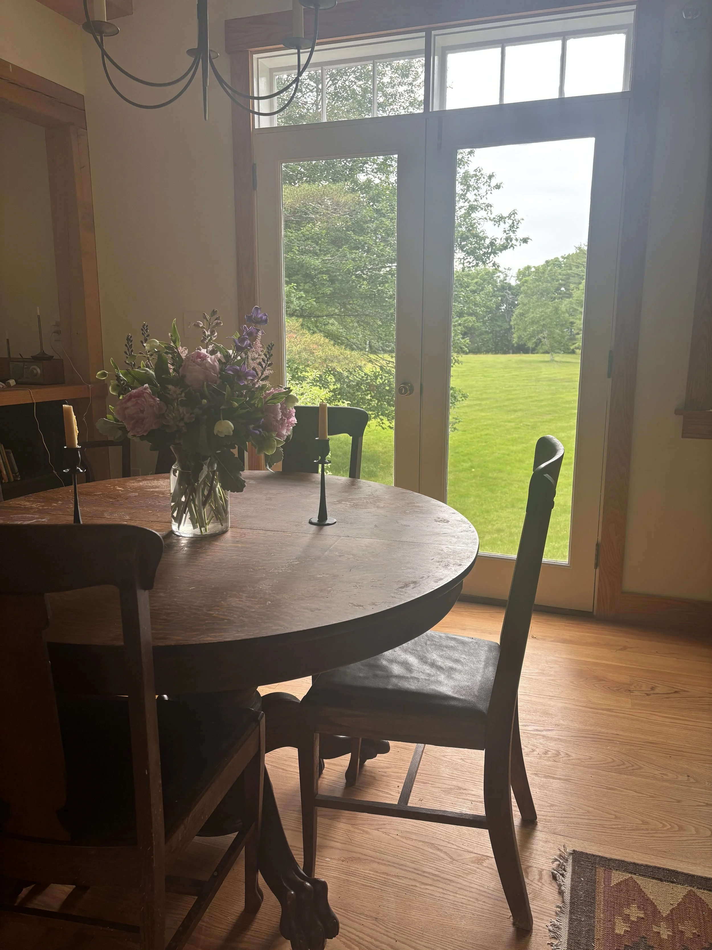DINING NOOK