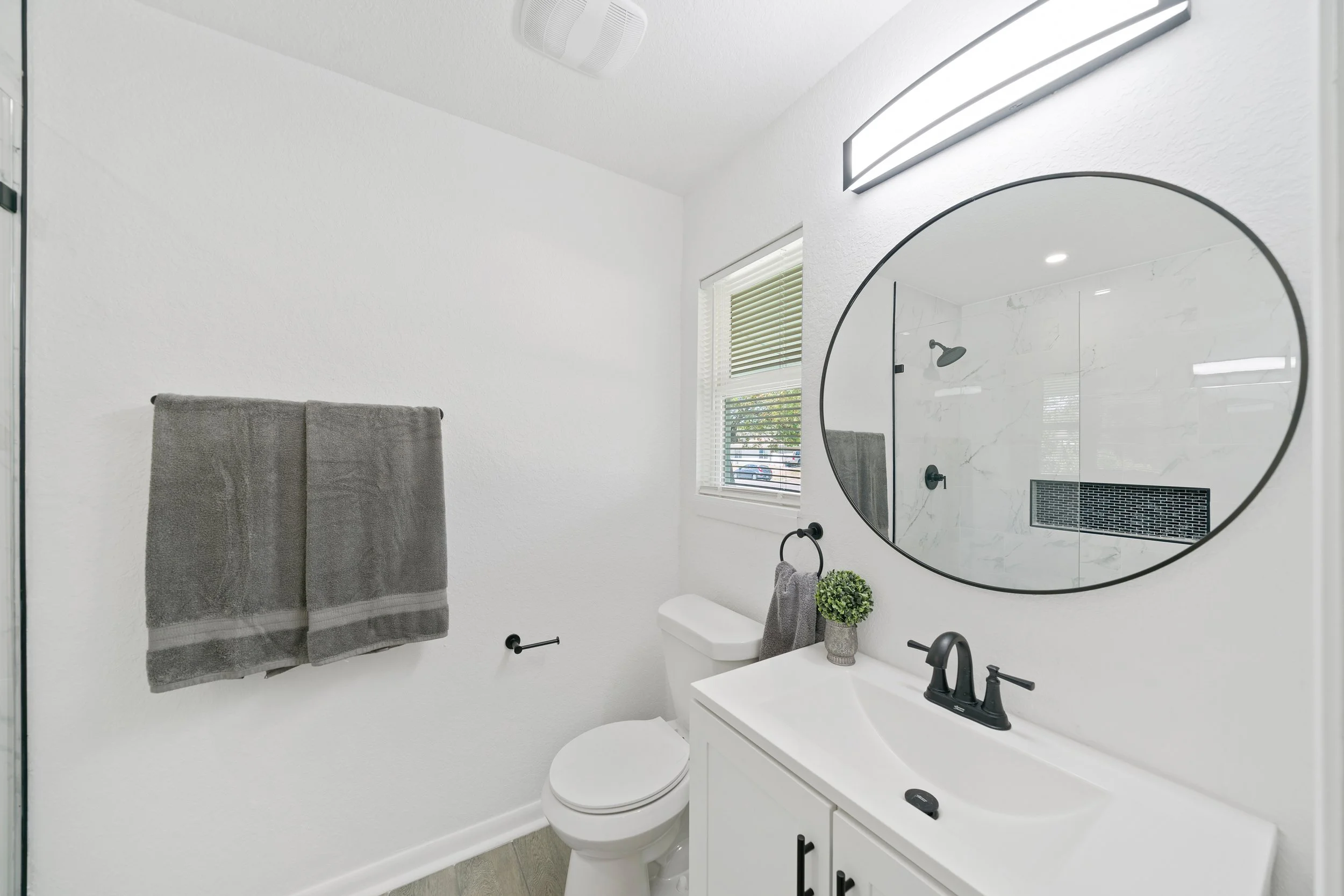 318 Sandalwood Lane-24.jpg