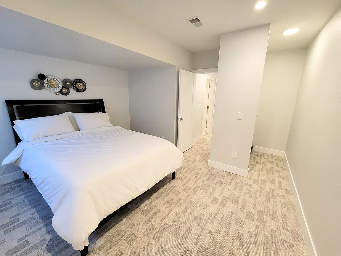 BasementBR.webp